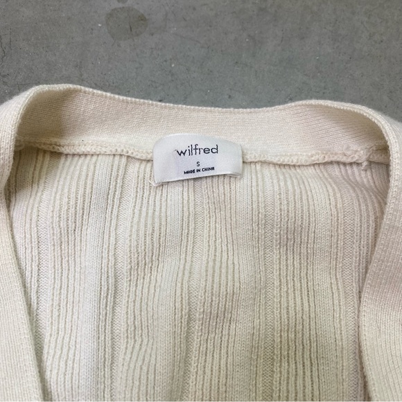 Wilfred Aritzia Plunge Front Cardigan - Picture 4 of 5